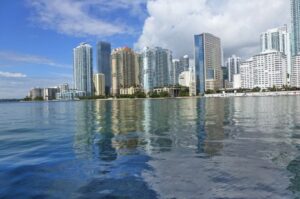 blog-asesoria-en-inversion-inmobiliaria-miami-bahia